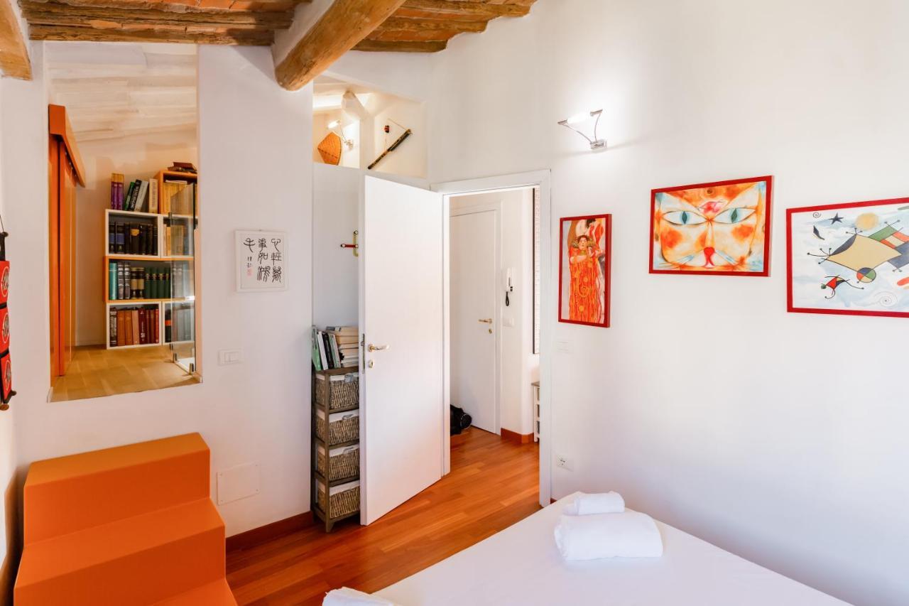 Piazza Dei Cavalieri Orange Attic Apartment Pisa Buitenkant foto