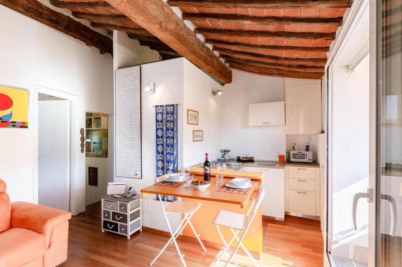 Piazza Dei Cavalieri Orange Attic Apartment Pisa Buitenkant foto